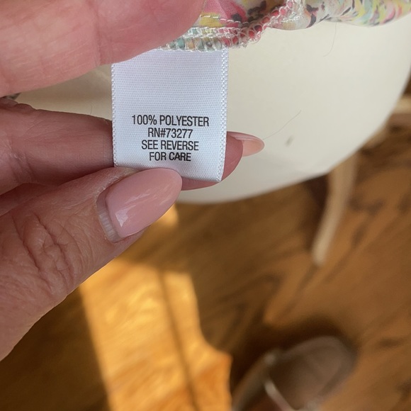 Candie’s 🍭 Razorback blouse 🍭 - Picture 10 of 11